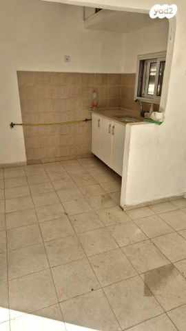 בית פרטי/ קוטג', יוסף שפרינצק 45, נאות גנים, נתניה