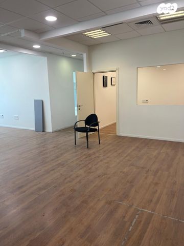 בניין משרדים, אלי הורוביץ 12, פארק הורוביץ, רחובות