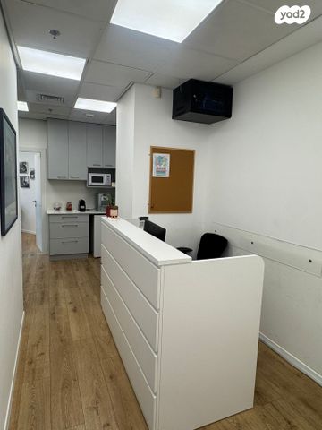 משרדים, תובל 11, בורסה, רמת גן