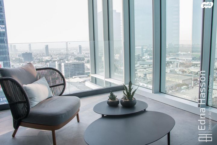 משרדים, דרך זאב ז'בוטינסקי 1, לב המושבה / מרכז העיר, פתח תקווה