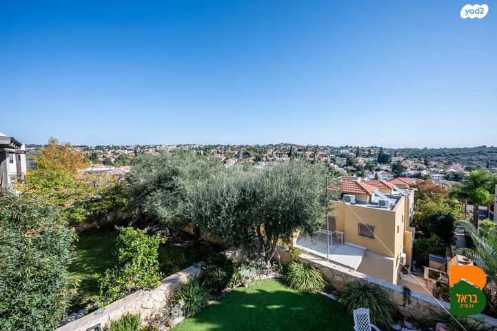 דו משפחתי, השמורה, זכרון יעקב