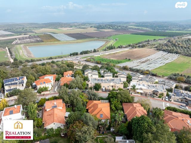 בית פרטי/ קוטג', יפה נוף, בנימינה גבעת עדה