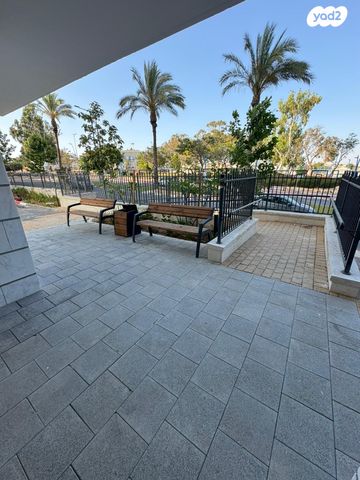 דירה, דרך הרב שלום איפרגן, נאות המייסדים, שדרות