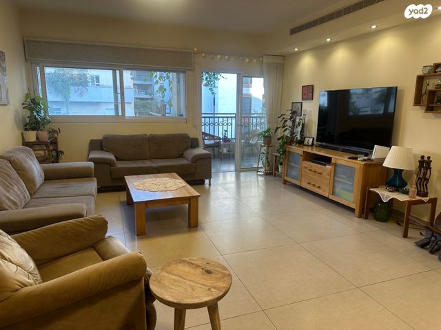 דירה, מרכז, כפר סבא