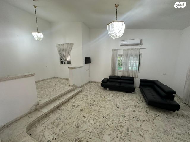 בית פרטי/ קוטג', נאות המייסדים, שדרות