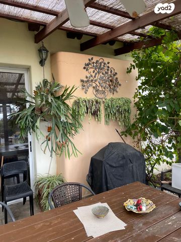 בית פרטי/ קוטג', פרדס חנה כרכור
