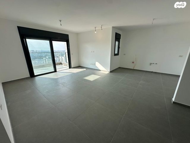 גג/ פנטהאוז, ירושלים, נרקיסים, ראשון לציון