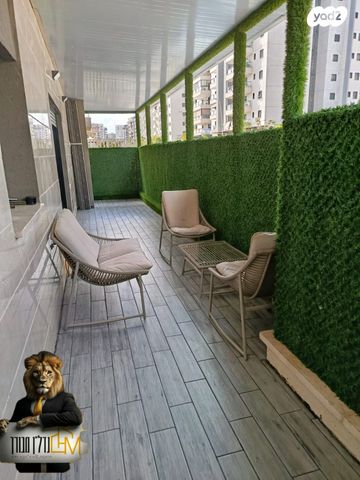 בית פרטי/ קוטג', הרב אבא אבוחצירה, שדרות בפארק, שדרות