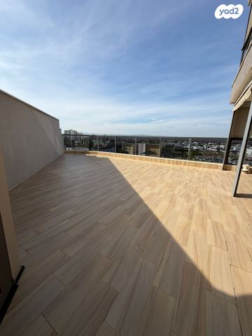 גג/ פנטהאוז, אשל, עפולה