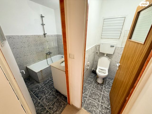 דירה, דרך עפרון, רובע א', אריאל