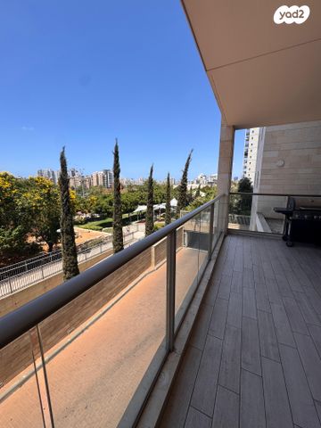 דירה, יצחק רבין, פסגת אונו, קרית אונו