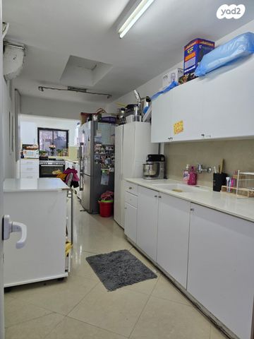 דו משפחתי, ערד