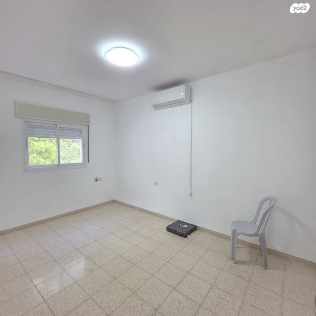 דירה, רותם, הר יונה, נצרת עילית / נוף הגליל