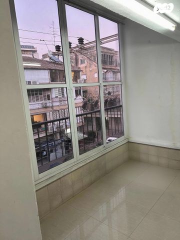 דירה, הרא"ה 20, שכונת יהלום, מרכז העיר ב, רמת גן