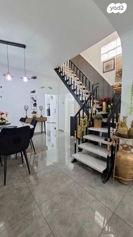 דו משפחתי, שלום אש, רמת אליהו, ראשון לציון