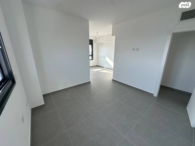 גג/ פנטהאוז, ירושלים, נרקיסים, ראשון לציון