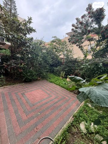 דו משפחתי, נהריה