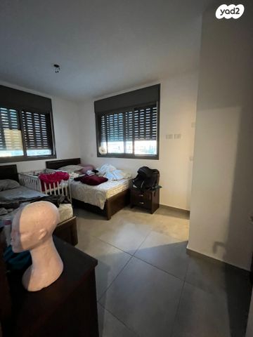 דירה, כרמי הנדיב, אחוזת רוטנר, קרית מלאכי