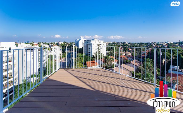 גג/ פנטהאוז, בן יהודה 47, הרצליה הצעירה, הרצליה