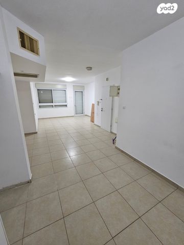 דירה, נחום גולדמן, רמות הרכס, באר שבע