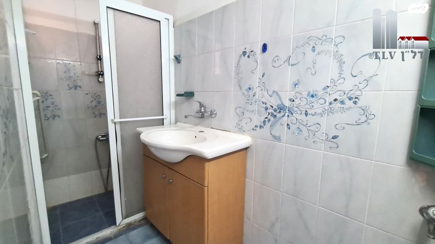 דירה, מנשה בן ישראל, נווה שאנן, תל אביב יפו