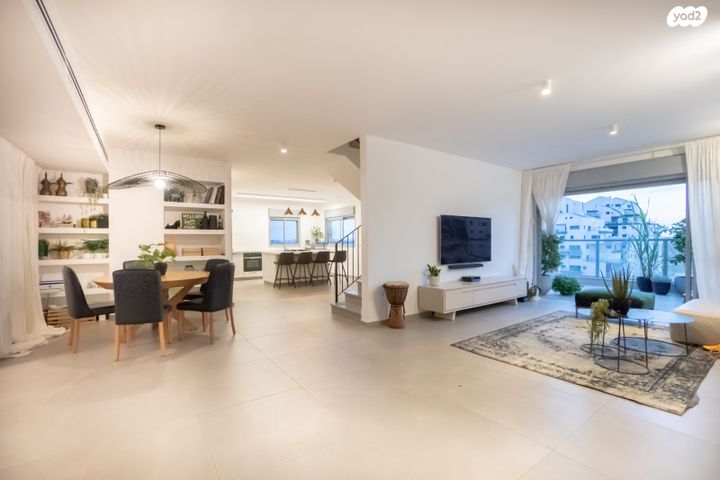 דופלקס, דובה ויצחק שיינפיין, כפר סבא הירוקה, כפר סבא