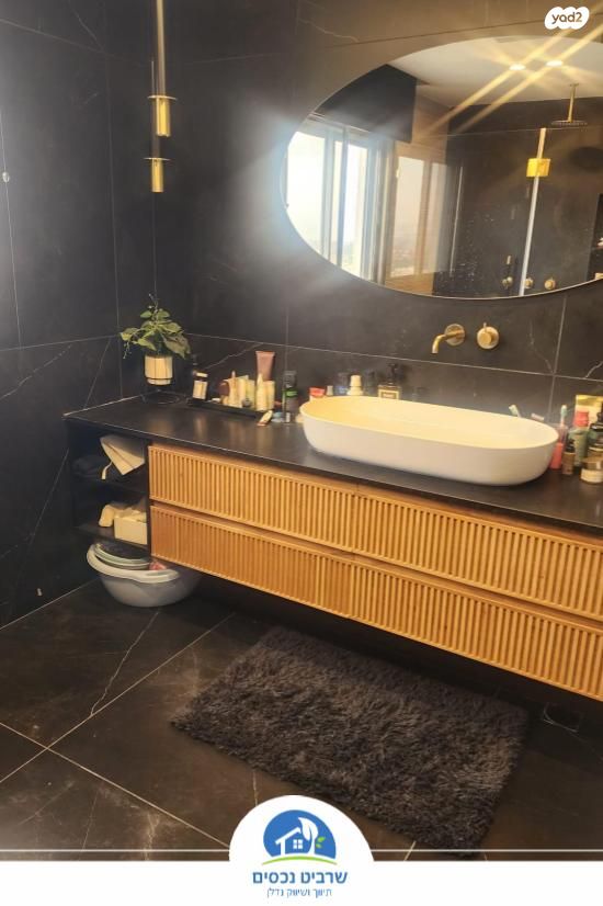 גג/ פנטהאוז, רמתיים, הוד השרון