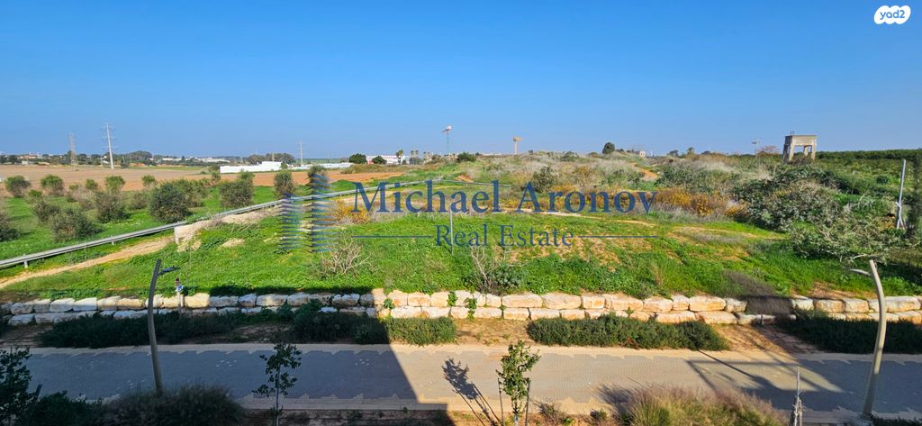 דירה, הארבל 20, פרדסיה, פרדסיה