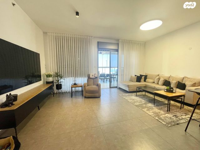 גג/ פנטהאוז, ברנע, אשקלון