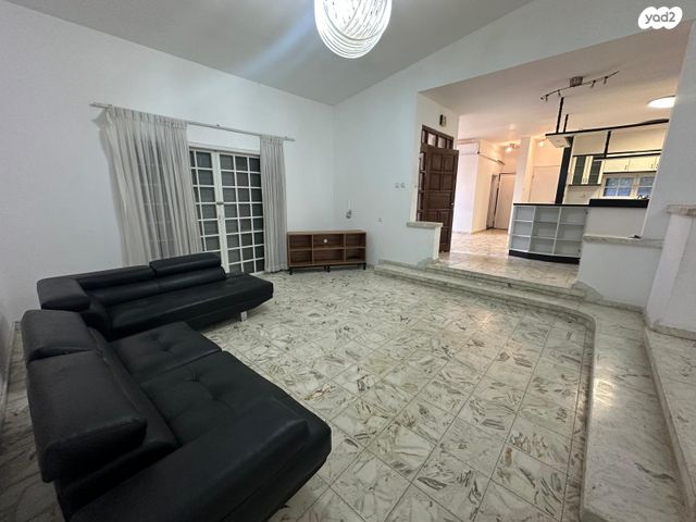 בית פרטי/ קוטג', נאות המייסדים, שדרות