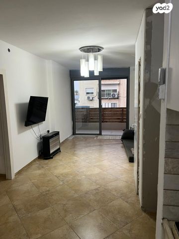 דירה, דוד נוי, מרכז העיר, עכו