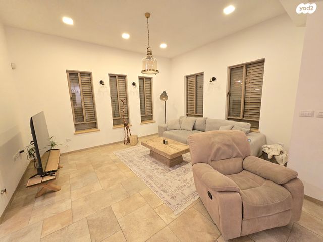 בית פרטי/ קוטג', כרמית, מיתר / כרמית