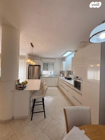 בית פרטי/ קוטג', הזית 11, גבעון החדשה, גבעון החדשה