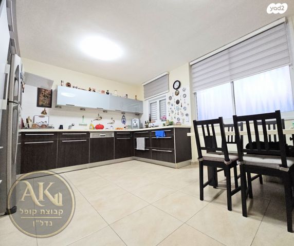 רמז, מערב ותיק