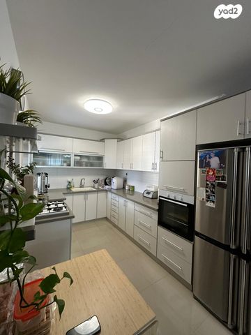 דירה, נחל לכיש, רובע י"א, אשדוד