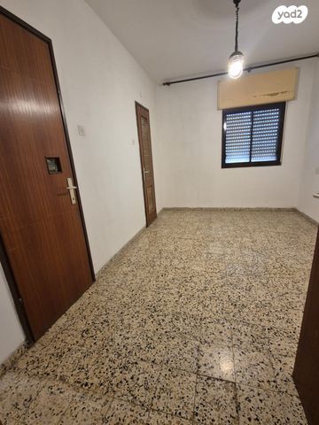 דו משפחתי, נהריה