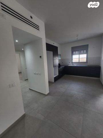 דירה, עיר היין, אשקלון