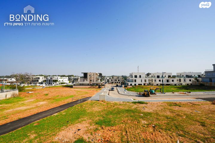 דו משפחתי, יער בית קשת, שכונה 11, תל מונד