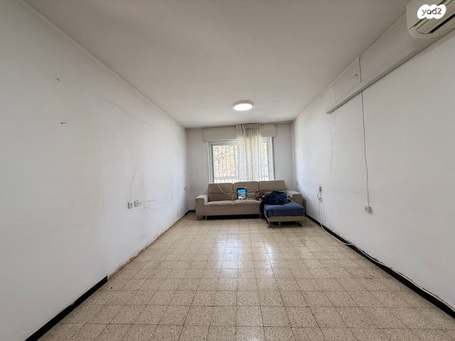 דירה, שדרות נווה יעקב, נווה יעקב, ירושלים