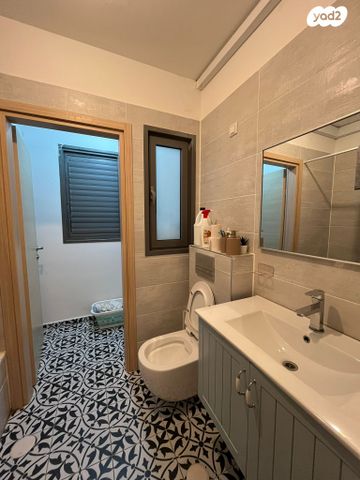 דירה, כרמי הנדיב, אחוזת רוטנר, קרית מלאכי