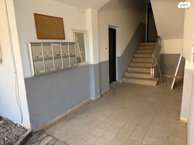 דירה, שדרות ירושלים, מרום נווה, רמת יצחק, רמת גן