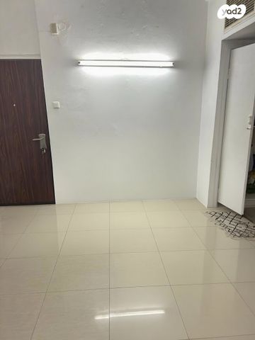 דירה, הרא"ה 20, שכונת יהלום, מרכז העיר ב, רמת גן