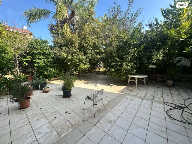 דו משפחתי, הדרים, הדרים החדשה, כפר סבא