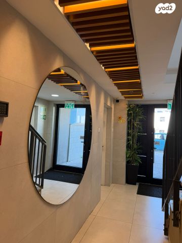 דירה, מגדל העמק