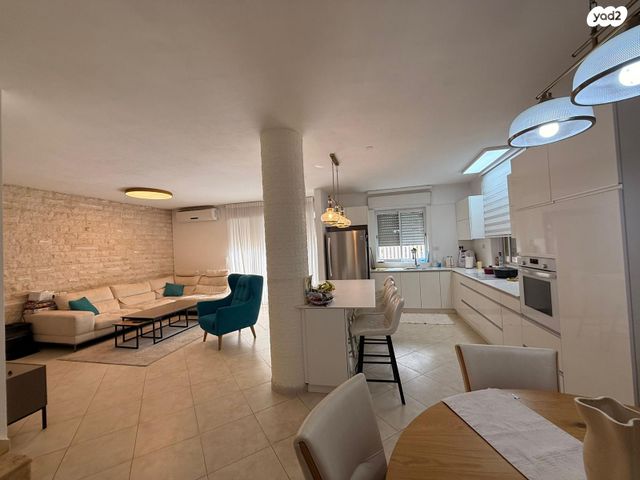 בית פרטי/ קוטג', הזית 11, גבעון החדשה, גבעון החדשה