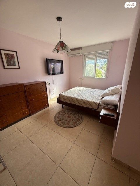 דירה, שדרות המגינים 125, חיפה