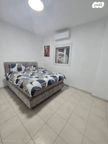 דירה, הזמורה, קרית כרמים, ראשון לציון