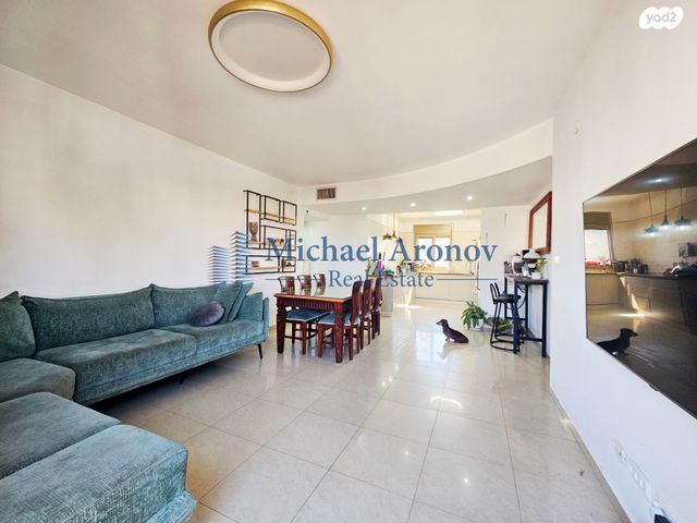 דירה, בילינסון 12, צפון מערב מרכז העיר, נתניה