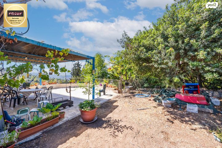 משק חקלאי/ נחלה, דולב 1, רמת רזיאל, רמת רזיאל