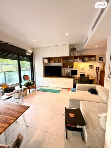 רחובות הנהר 